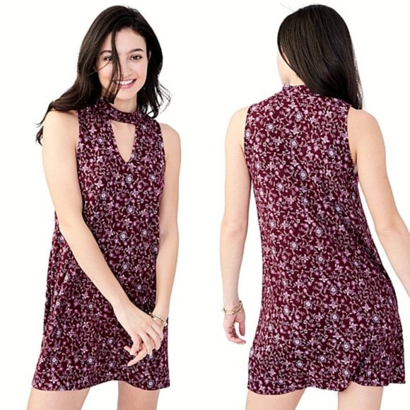 Aeropostale Dresses & Skirts - Aeropostale Burgundy Floral Choker Swing Dress